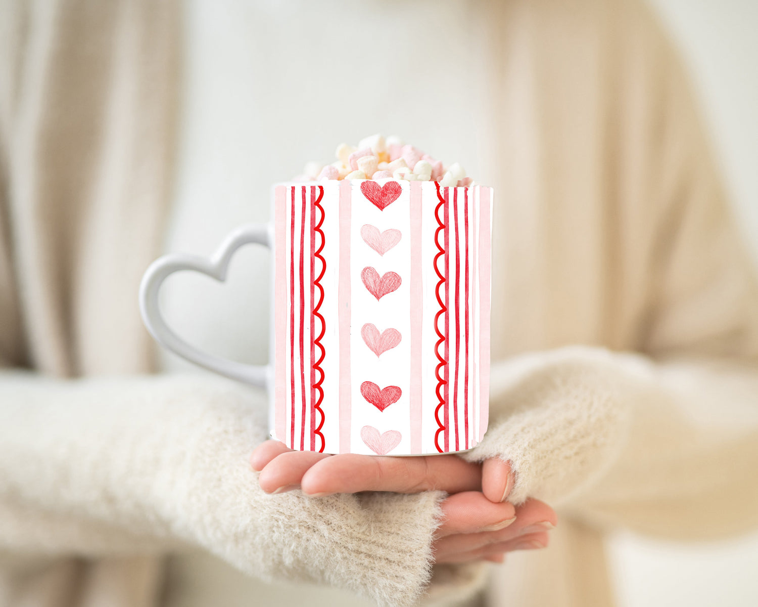 Heart Handle Mug – Red & Pink Hearts