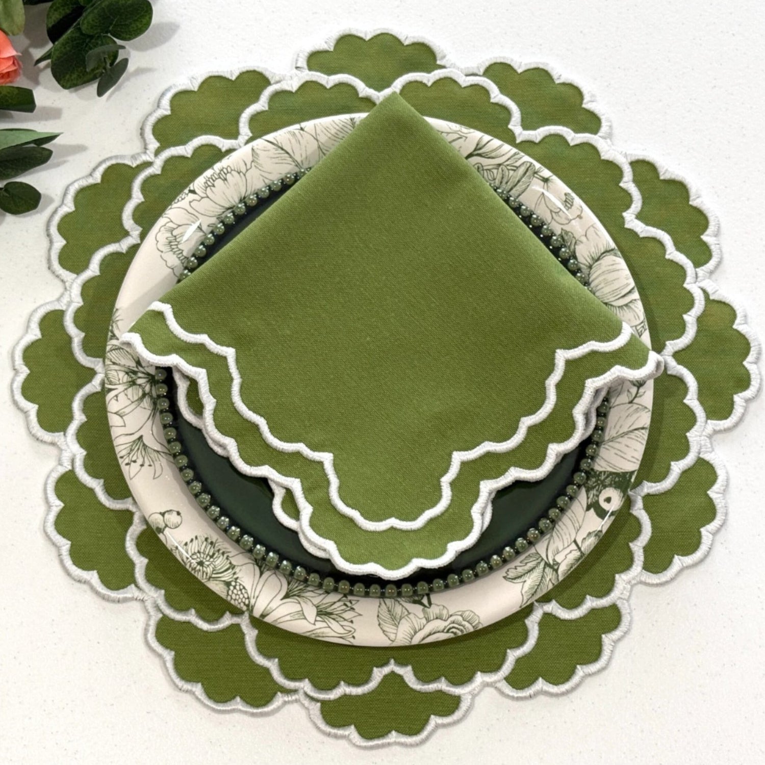 Cressida Green Round Fabric Placemat & Napkin Set