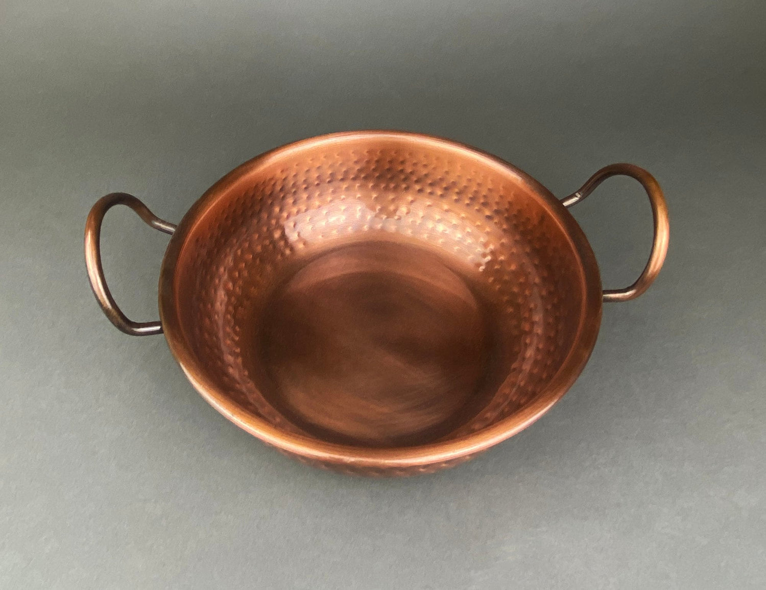 Vintage Hand-Hammered Copper Bowl with Handles – Rustic Serving Dish