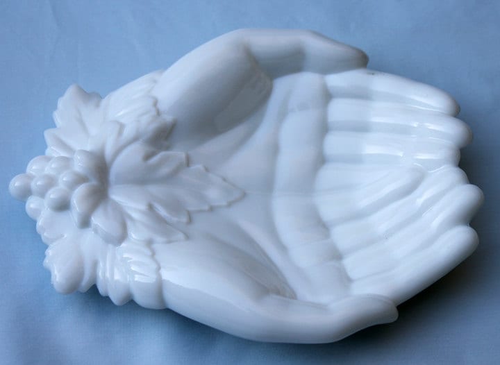 Westmoreland Milk Glass Soap Dish – Victorian Hands Trinket Tray