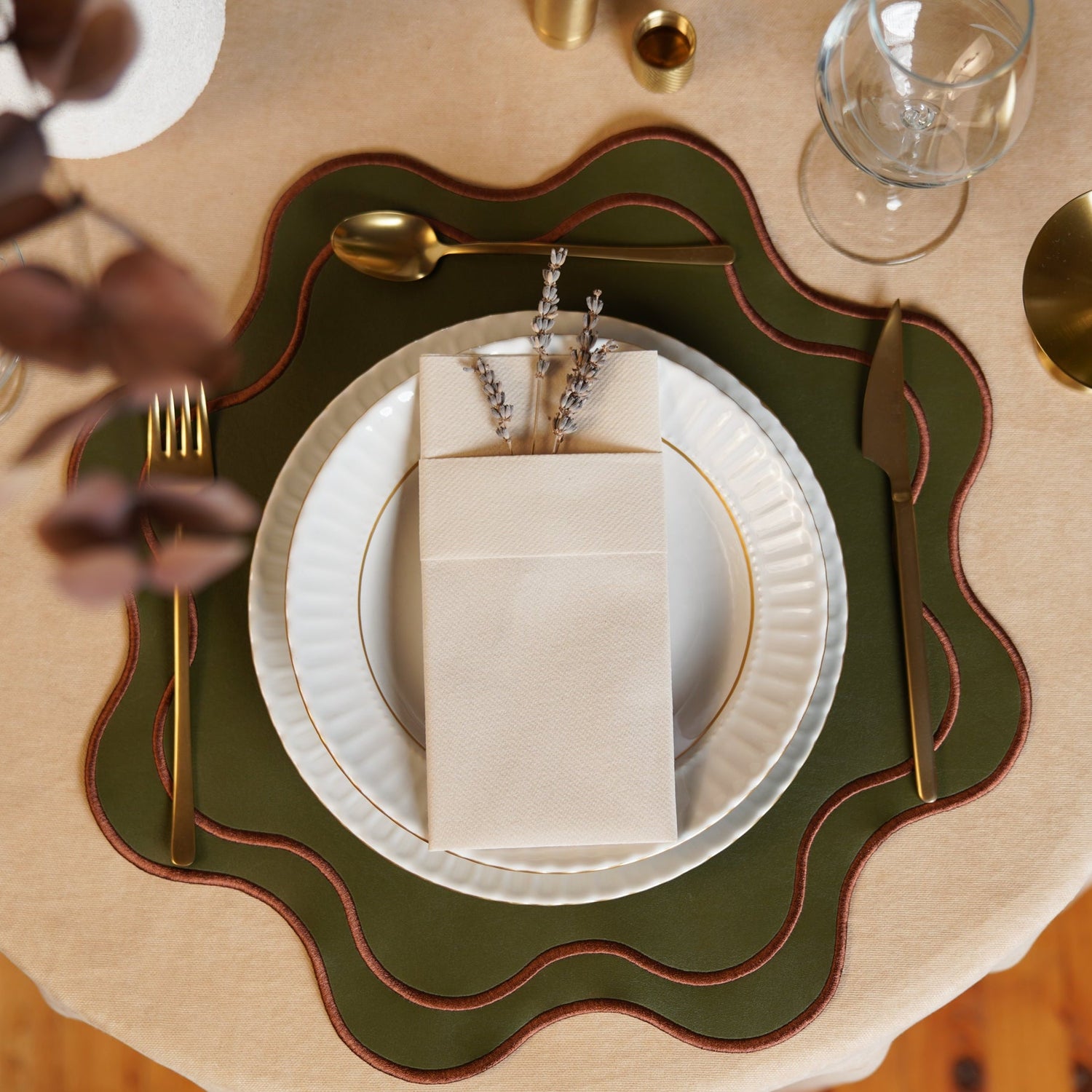 Haven Dark Green Wavy Edge Faux Leather Placemat