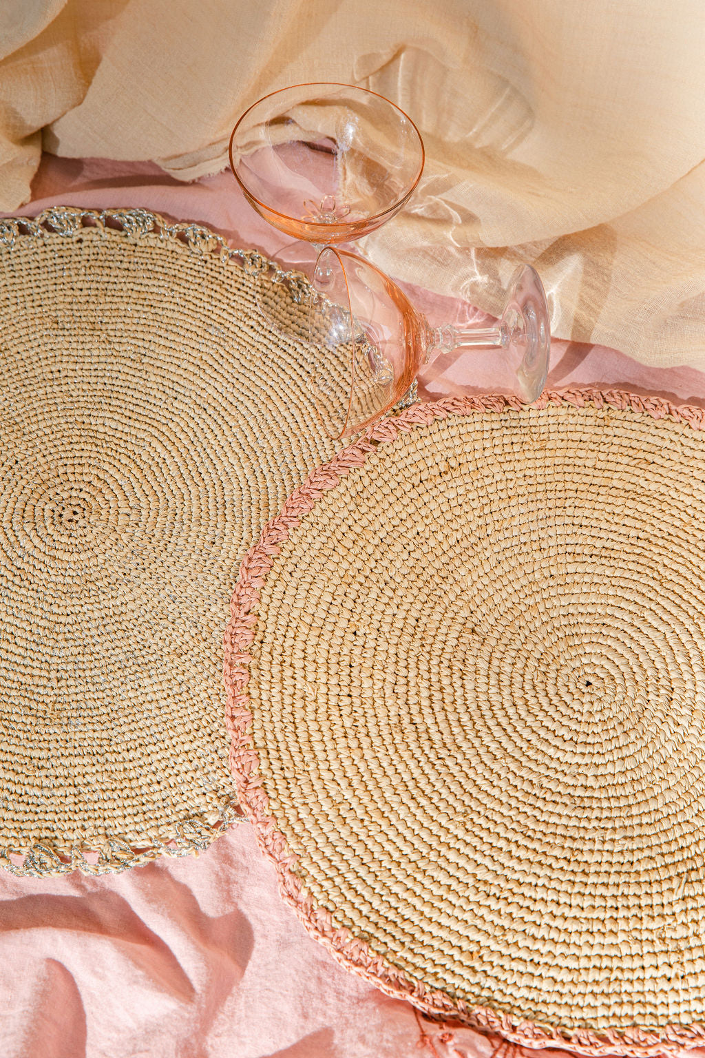 Pink Edge Raffia Placemat