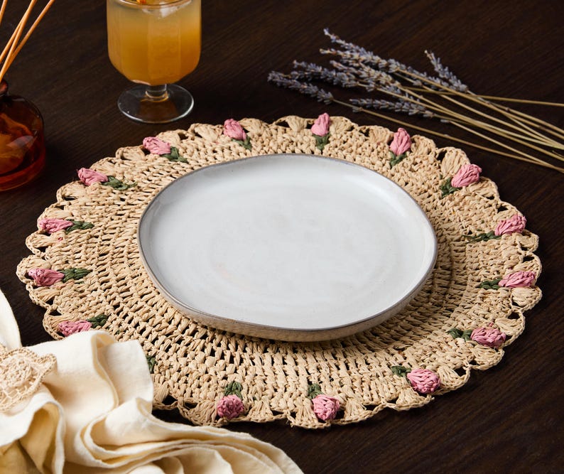 Tulip Floral Raffia Placemats - Pink