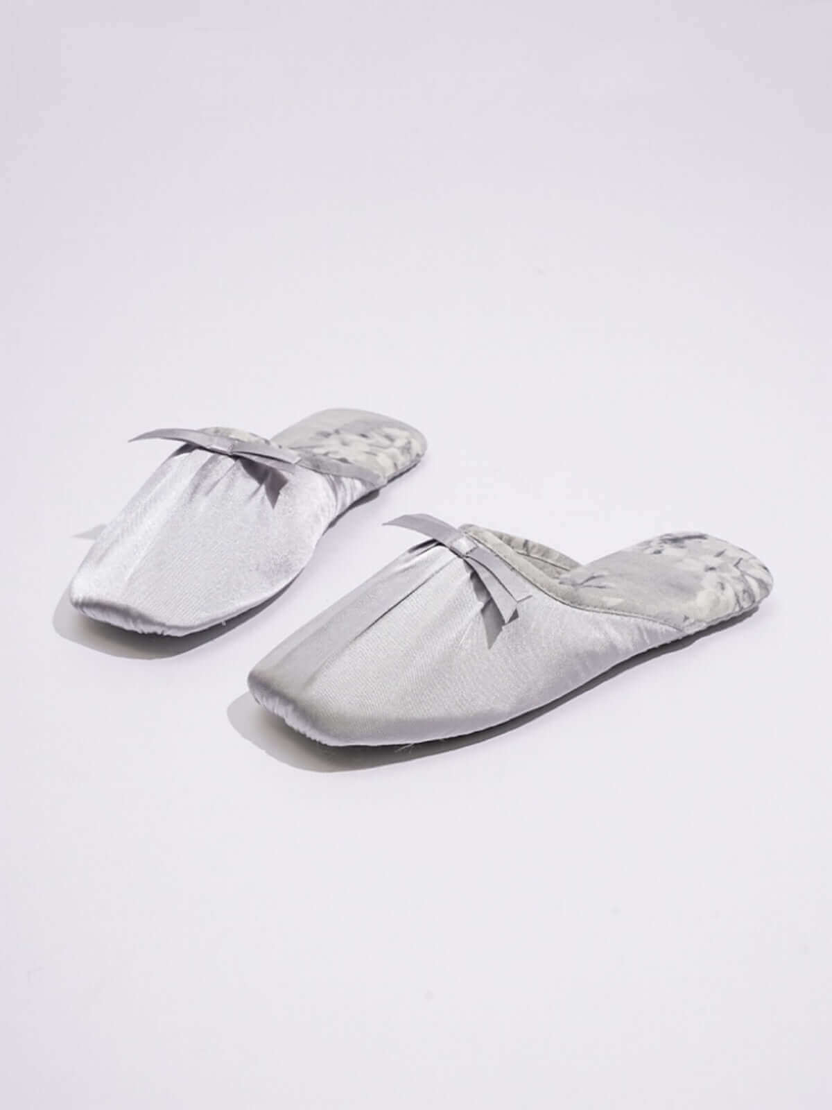 Ink Floral Print Slippers (Various Colors)