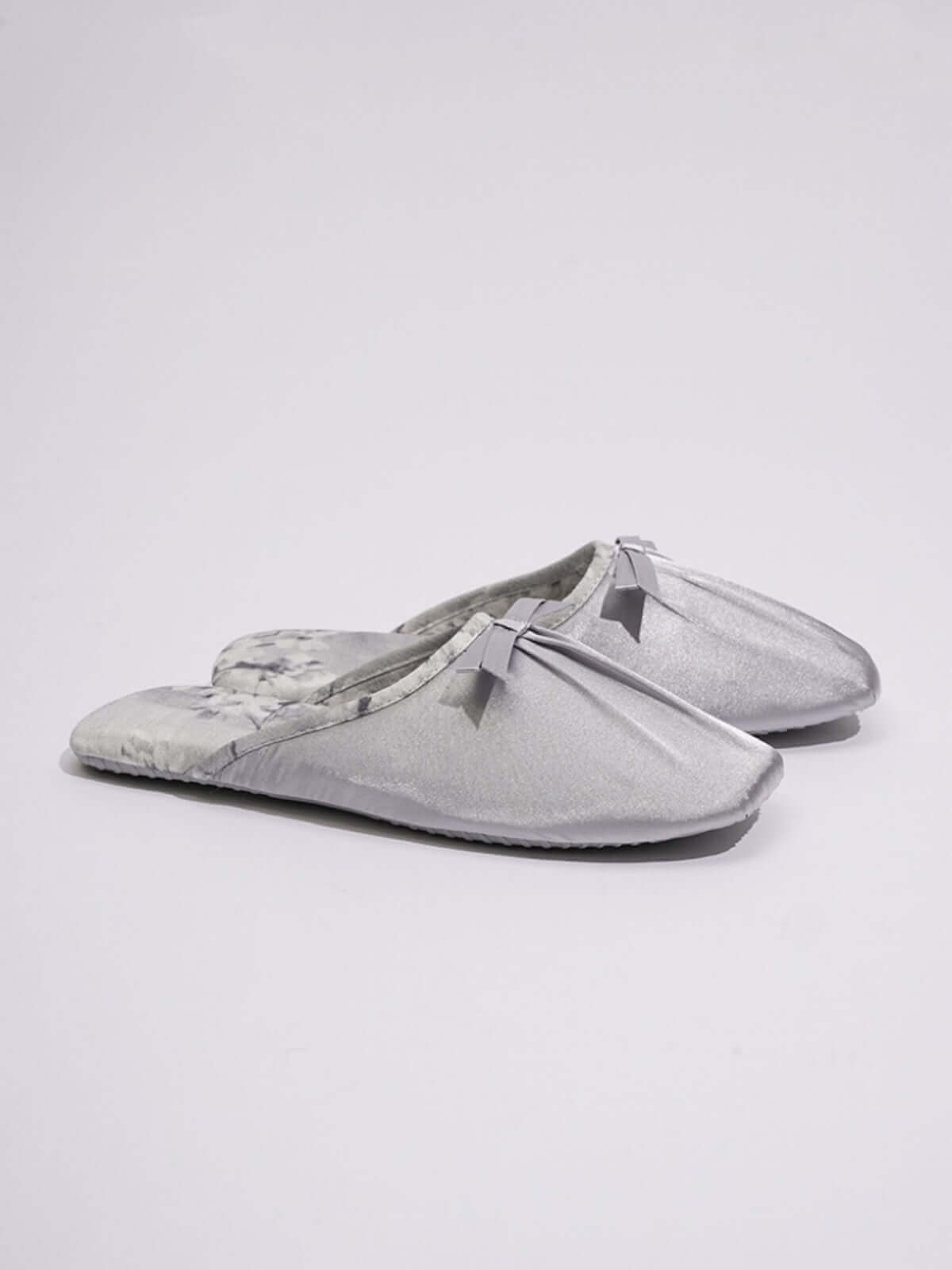 Ink Floral Print Slippers (Various Colors)