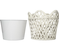 White Round Scalloped Lattice Rattan Planter  (Various Sizes)