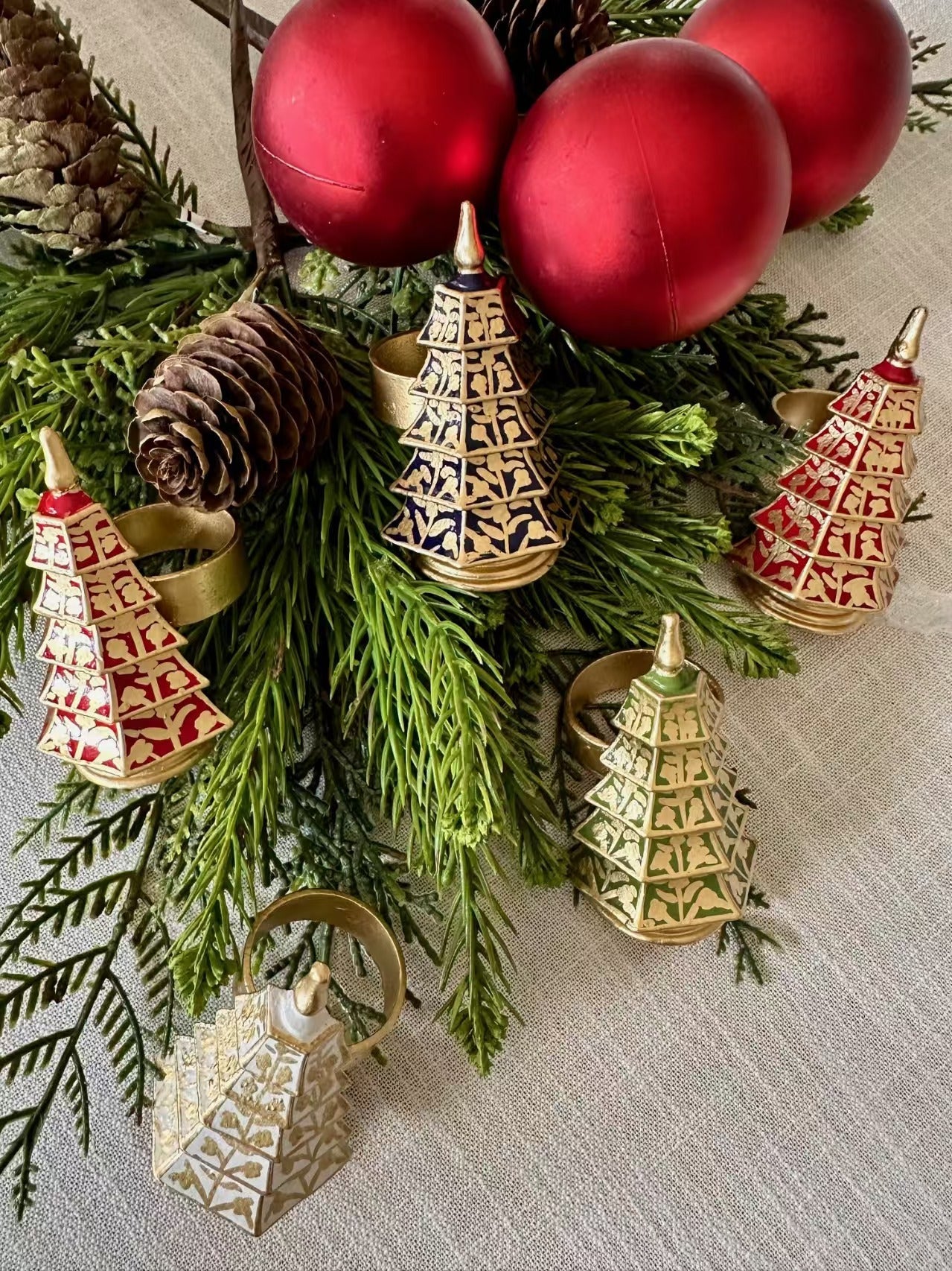 Chinoiserie Pagoda Tree Set of 4 Napkin Ring