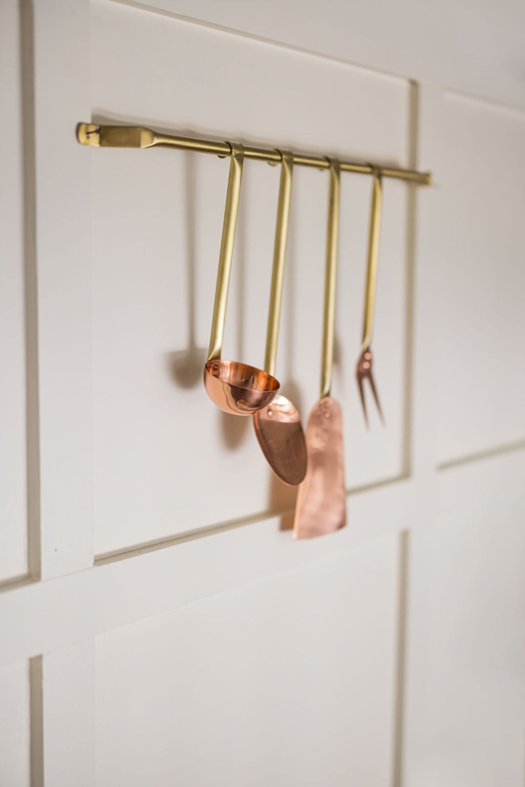 Copper Utensil Hanging Rod & Utensils
