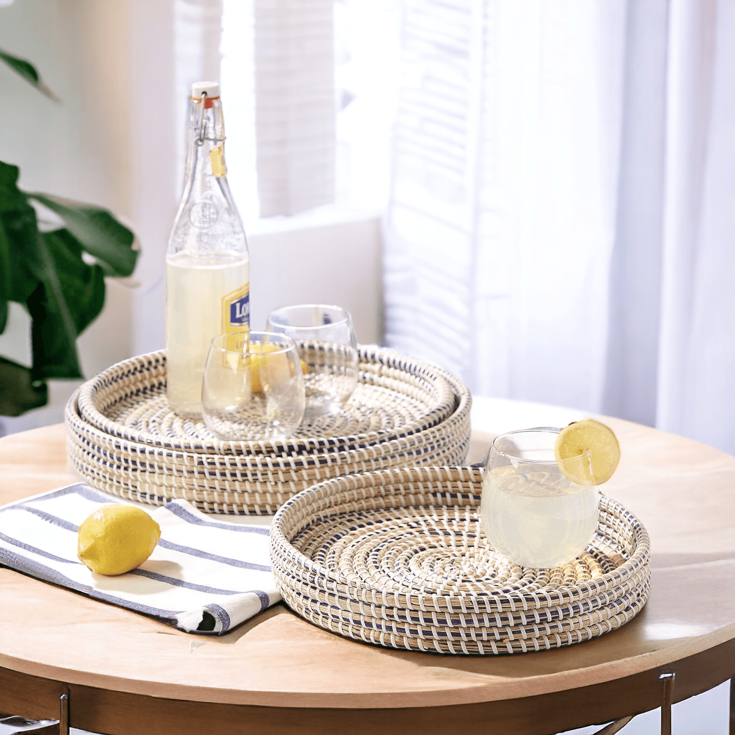 Handwoven Seagrass Trays - 6 Sizes