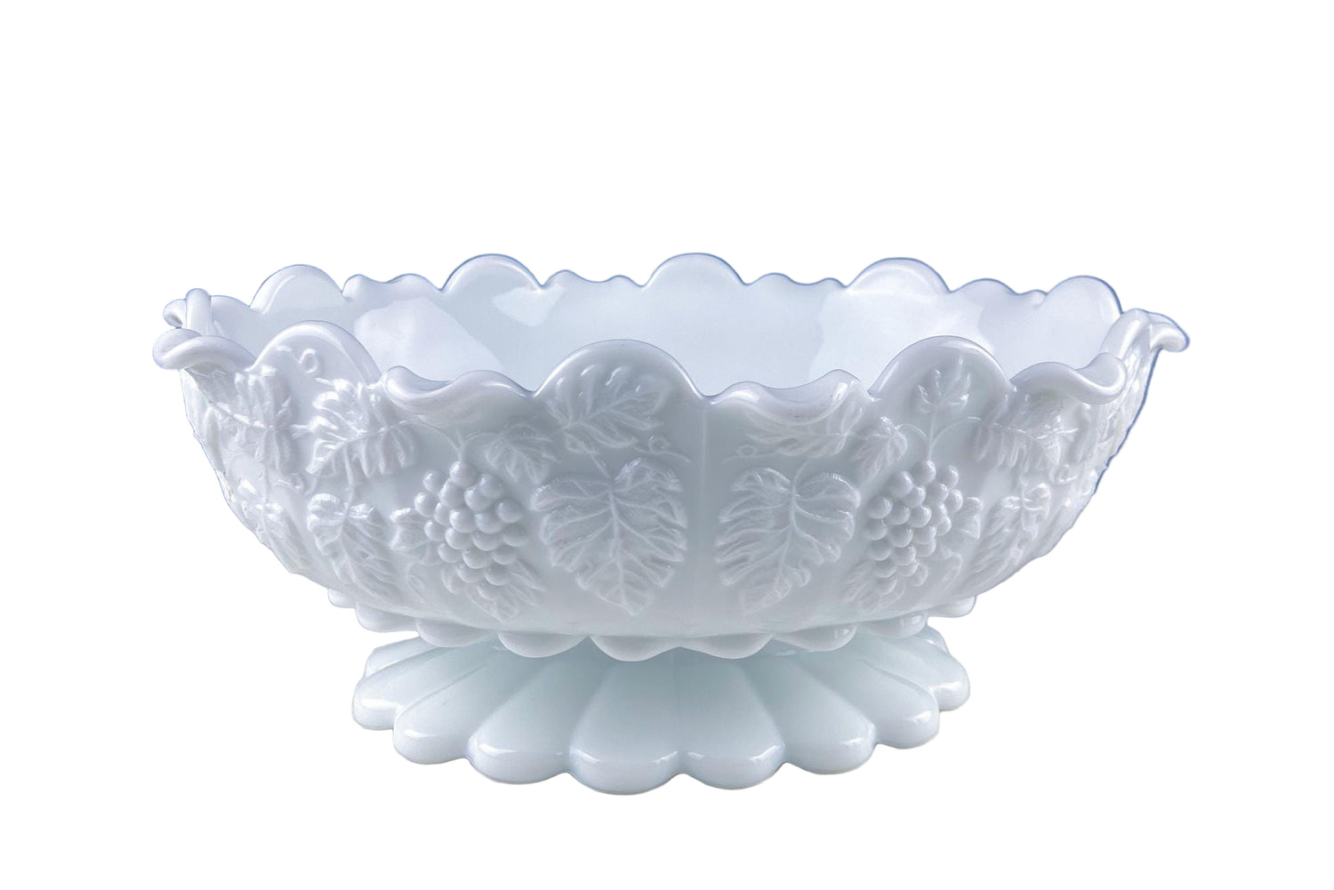 Antique Westmoreland Milk Glass Bowl – Grapes & Vines Motif