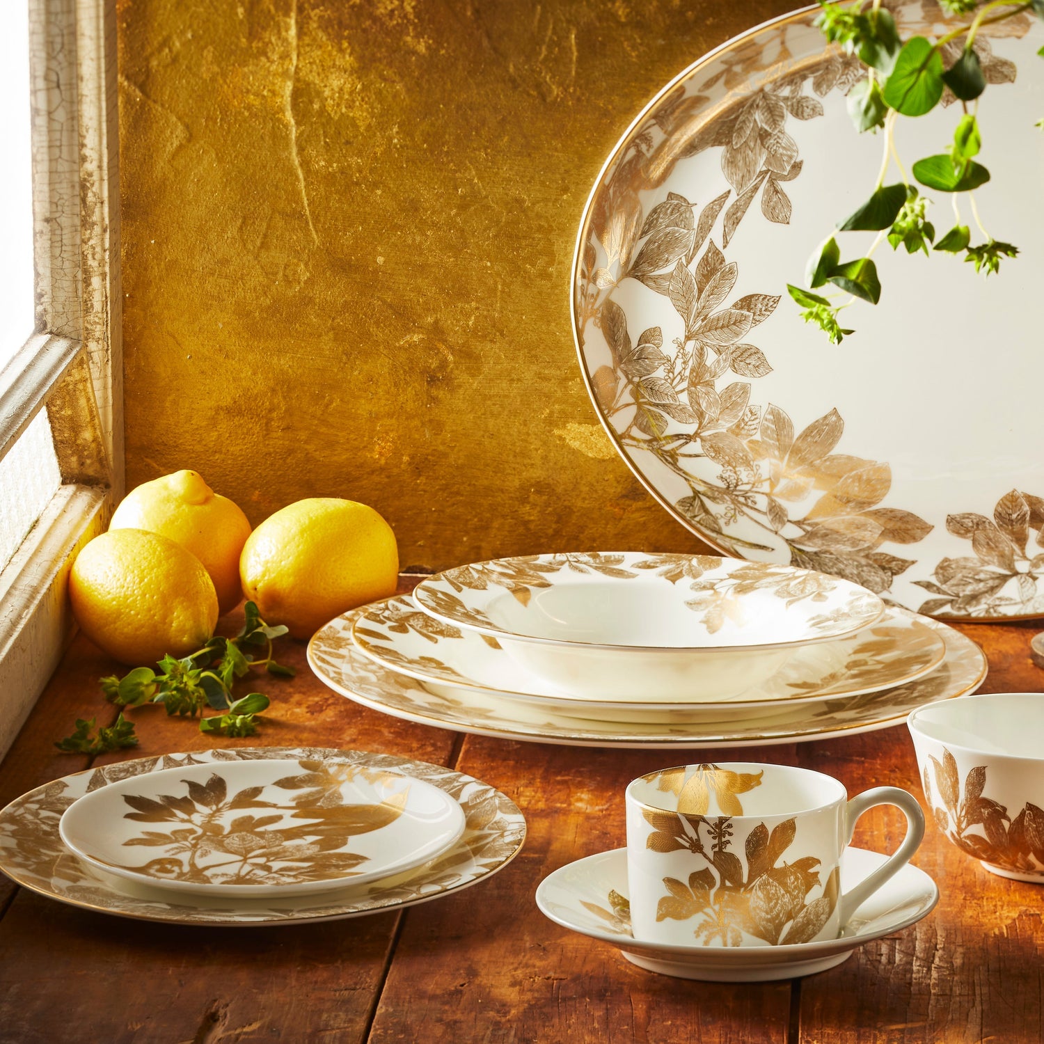 Arbor Coupe Oval Platter