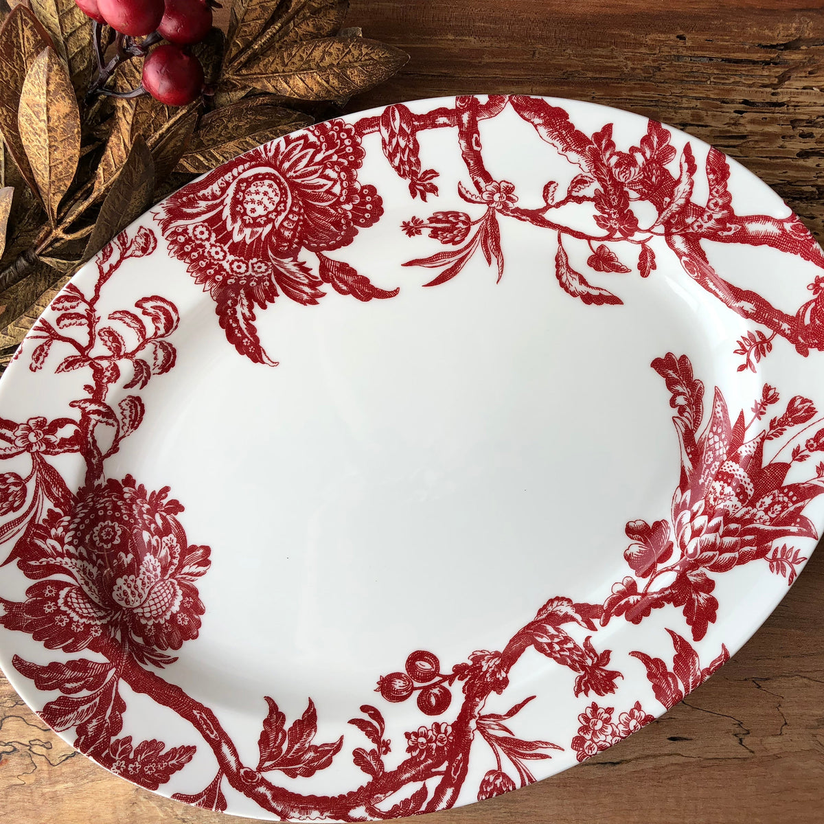 Arcadia Rimmed Oval Platter