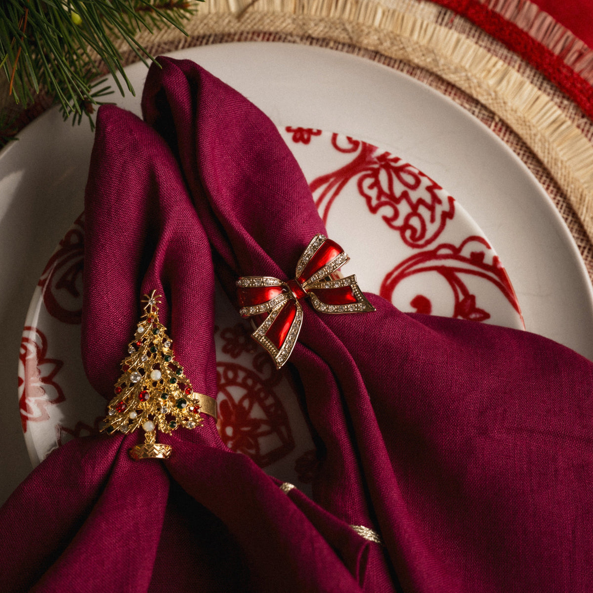 Enamel Bow Skinny Napkin Rings – Red (Set of 4)