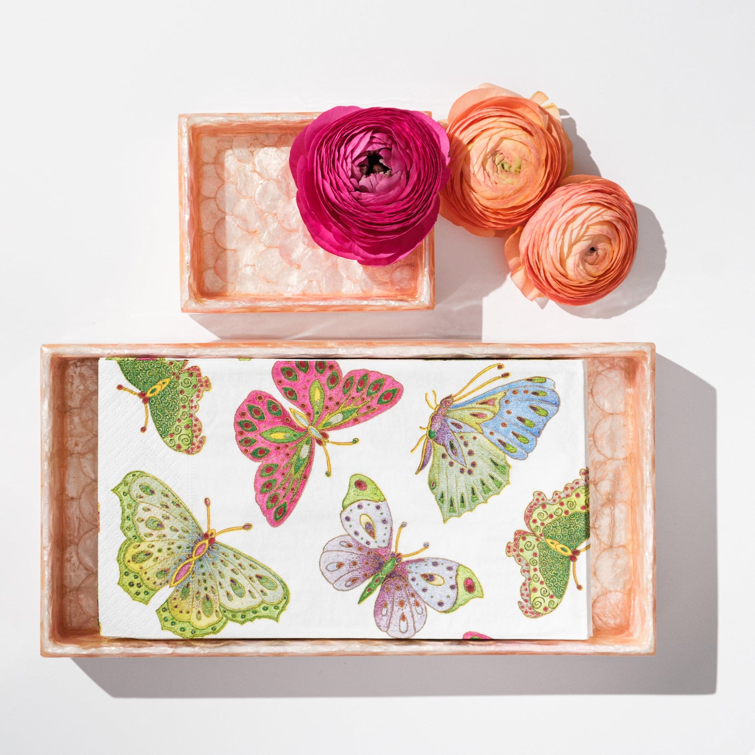 Capiz Trays – Pink (Set of 2)