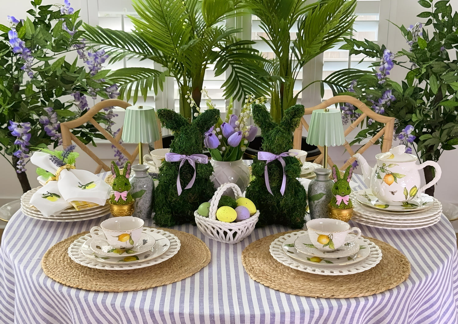 Lemon Bee Fine Porcelain Tea Set – Teapot with 4 Cups & Saucers