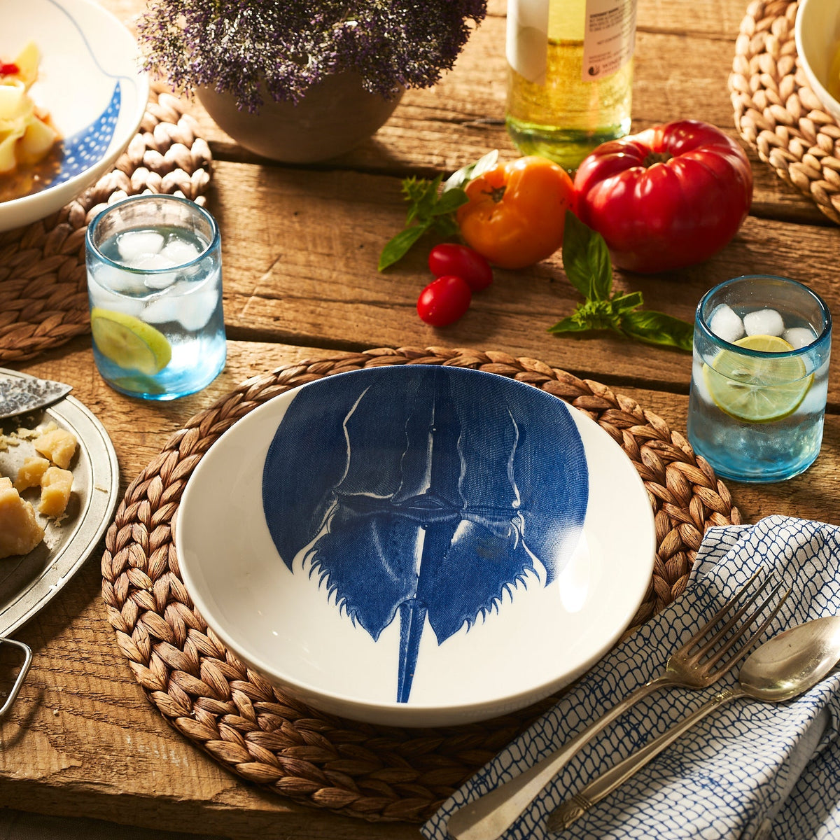 Horseshoe Crab Entrée Bowl