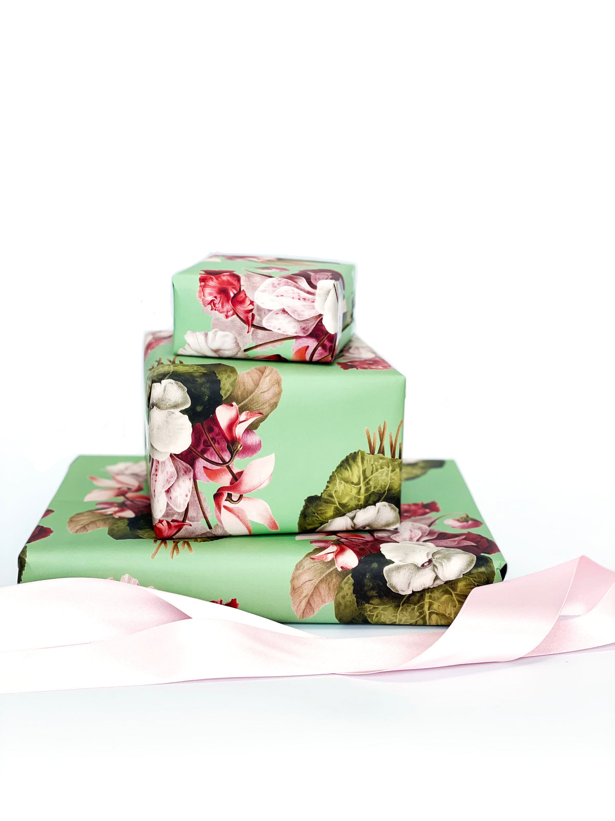 Green Floral Gift Wrp