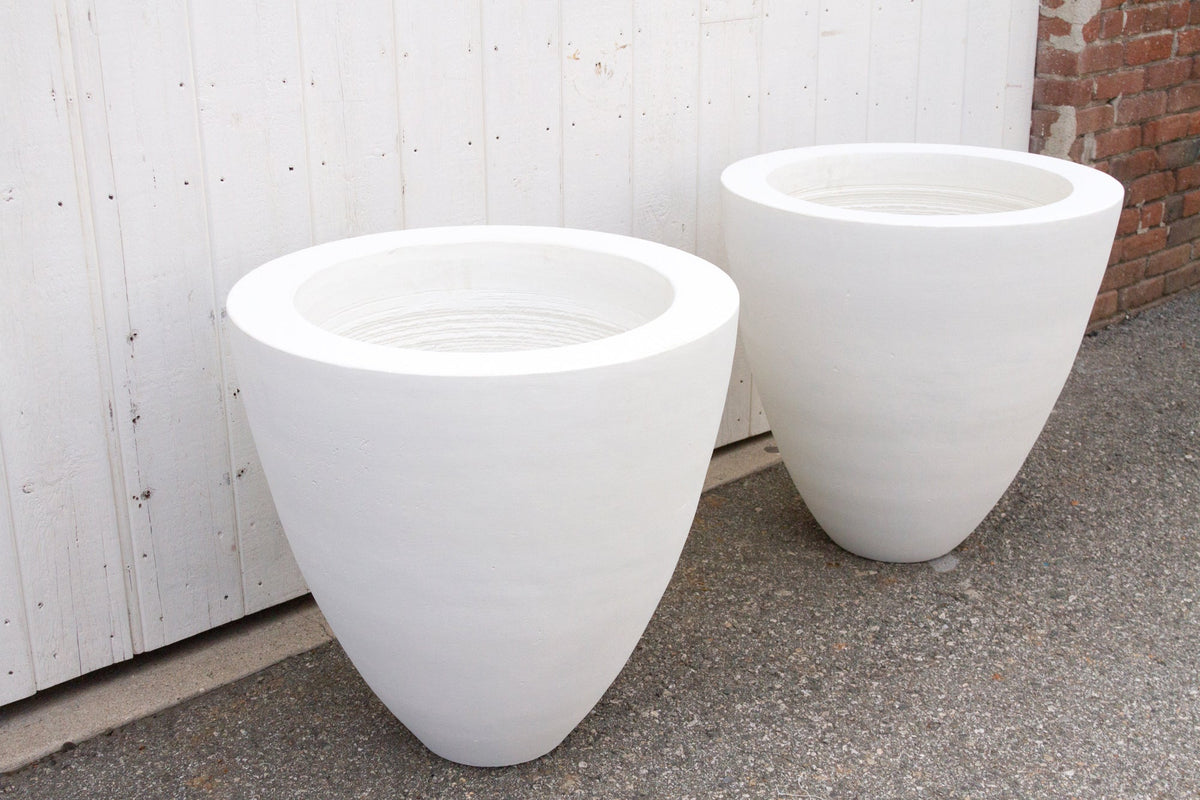 Classic White Round Planter, Set of 2