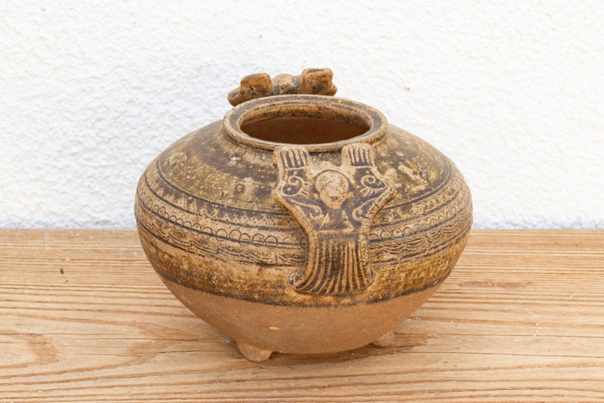 Early Chinese Jar With Large Handles