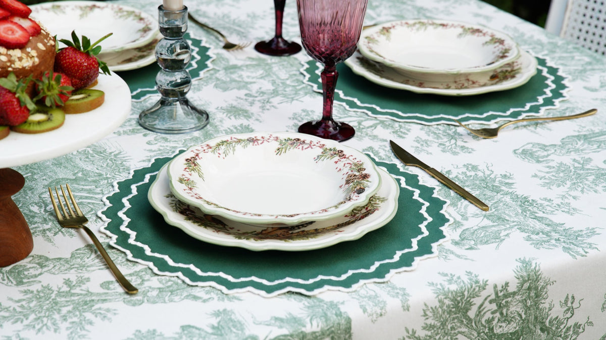 Hazel Green Round Fabric Placemat