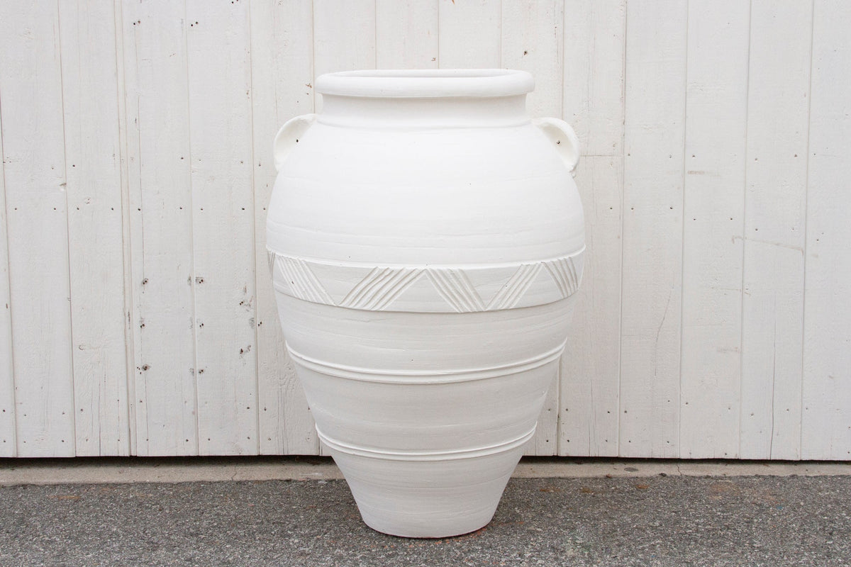 Large Enchanting Mediterranean White Planter
