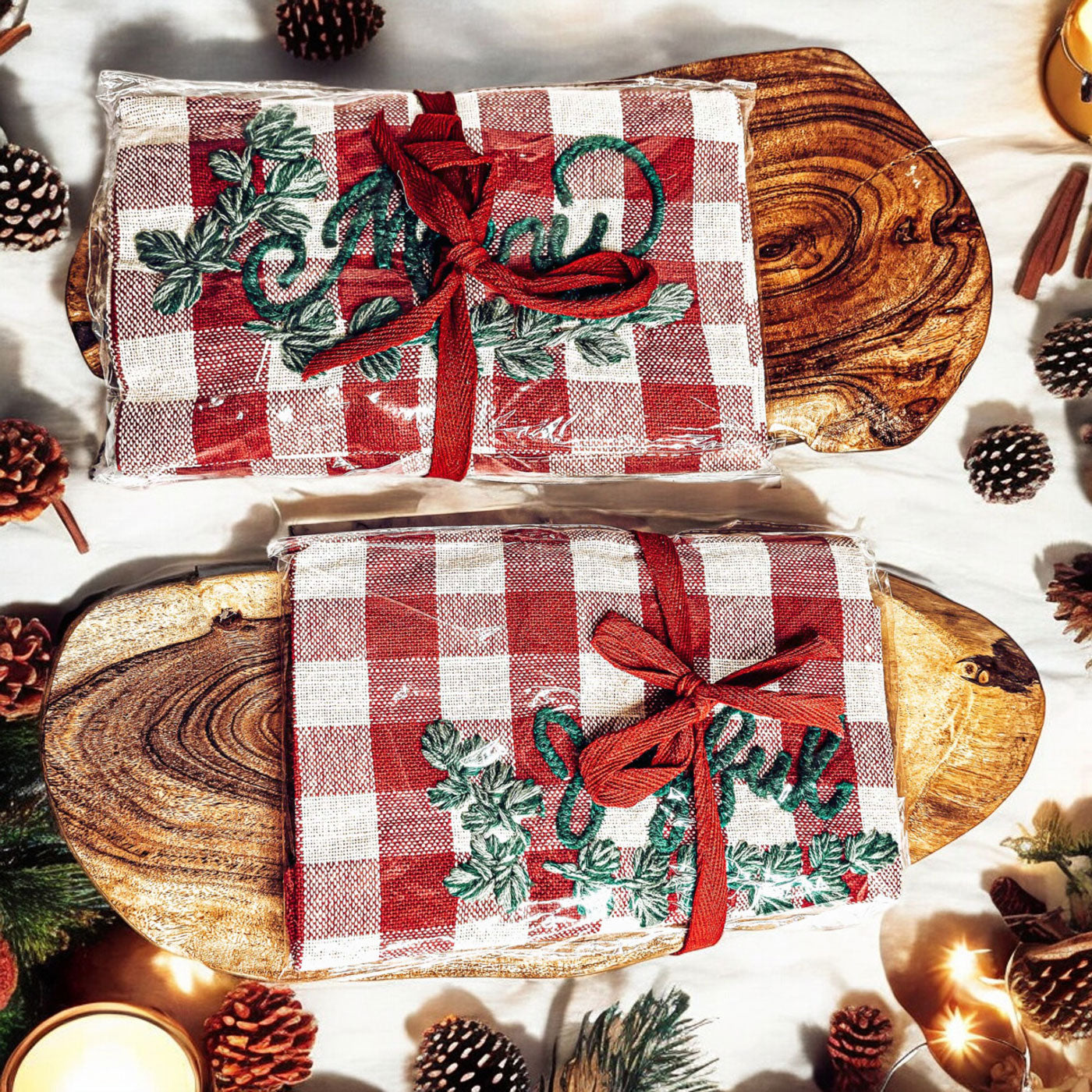 Holiday Charcuterie & Tartan Towel Set (2 Styles)