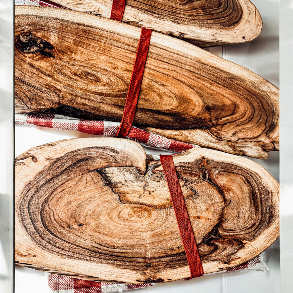 Holiday Charcuterie & Tartan Towel Set (2 Styles)