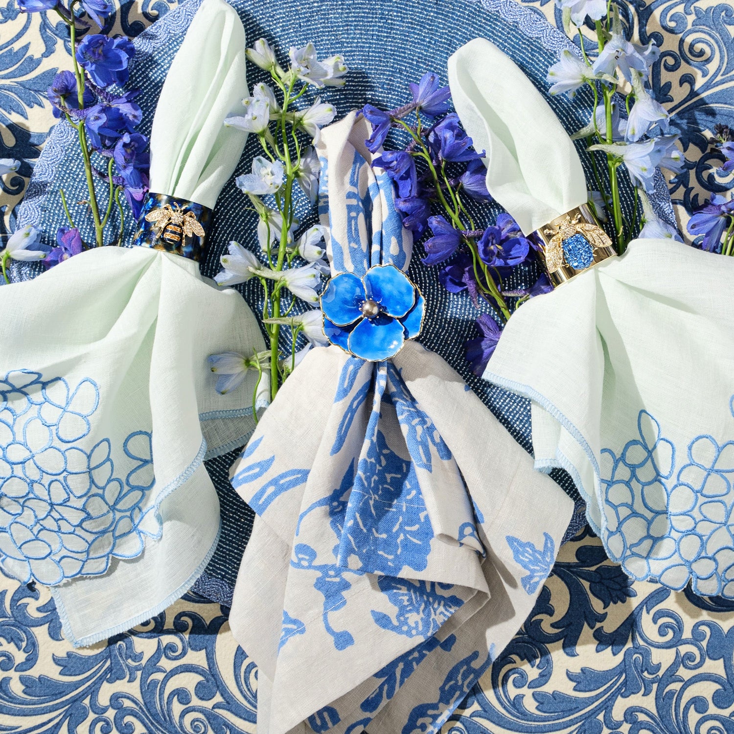 Sparkle Bee Napkin Rings – Blue (Set of 2)