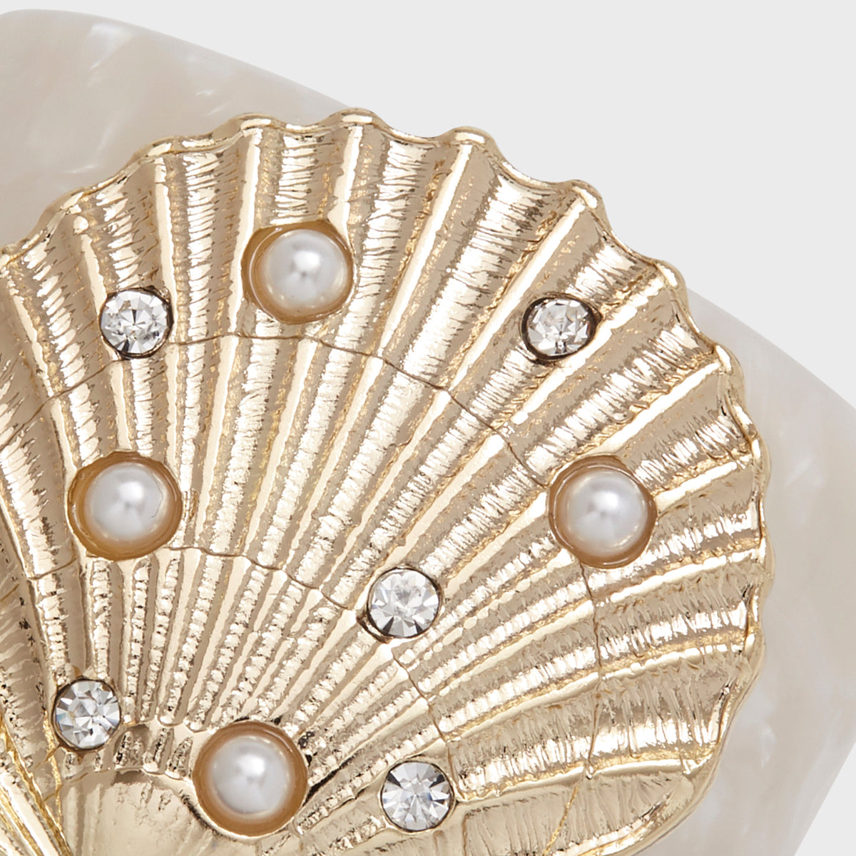 Shell Resin Napkin Rings – Pearly White (Set of 4)