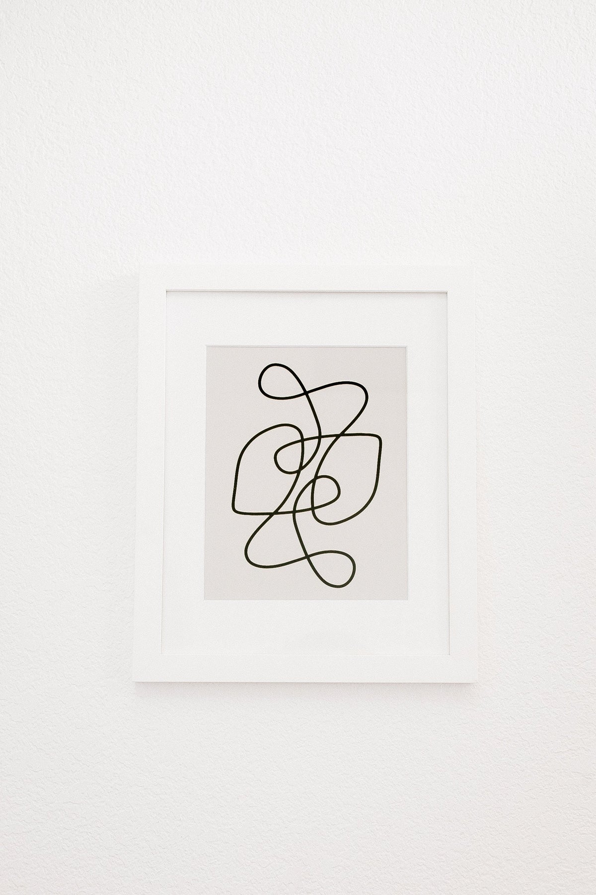 Zeke – Modern Line Drawing Wall Art in White Small Frame
