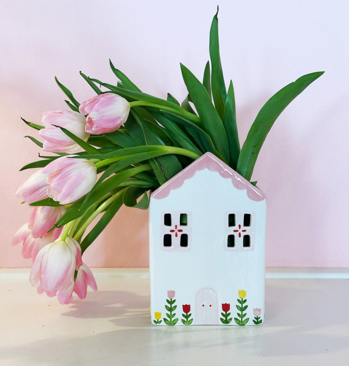 Tulip Fever Scalloped House Vase/Container (3 Colors)