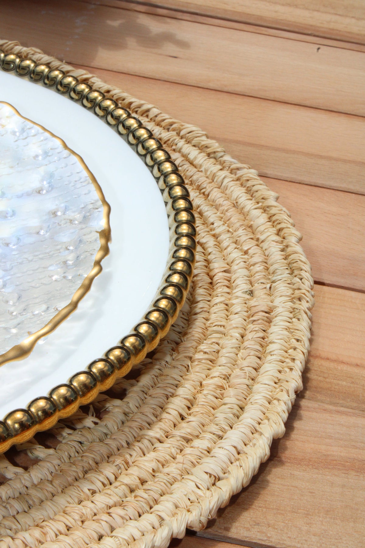 Tous Les Jours Raffia Crochet Placemat – 14"