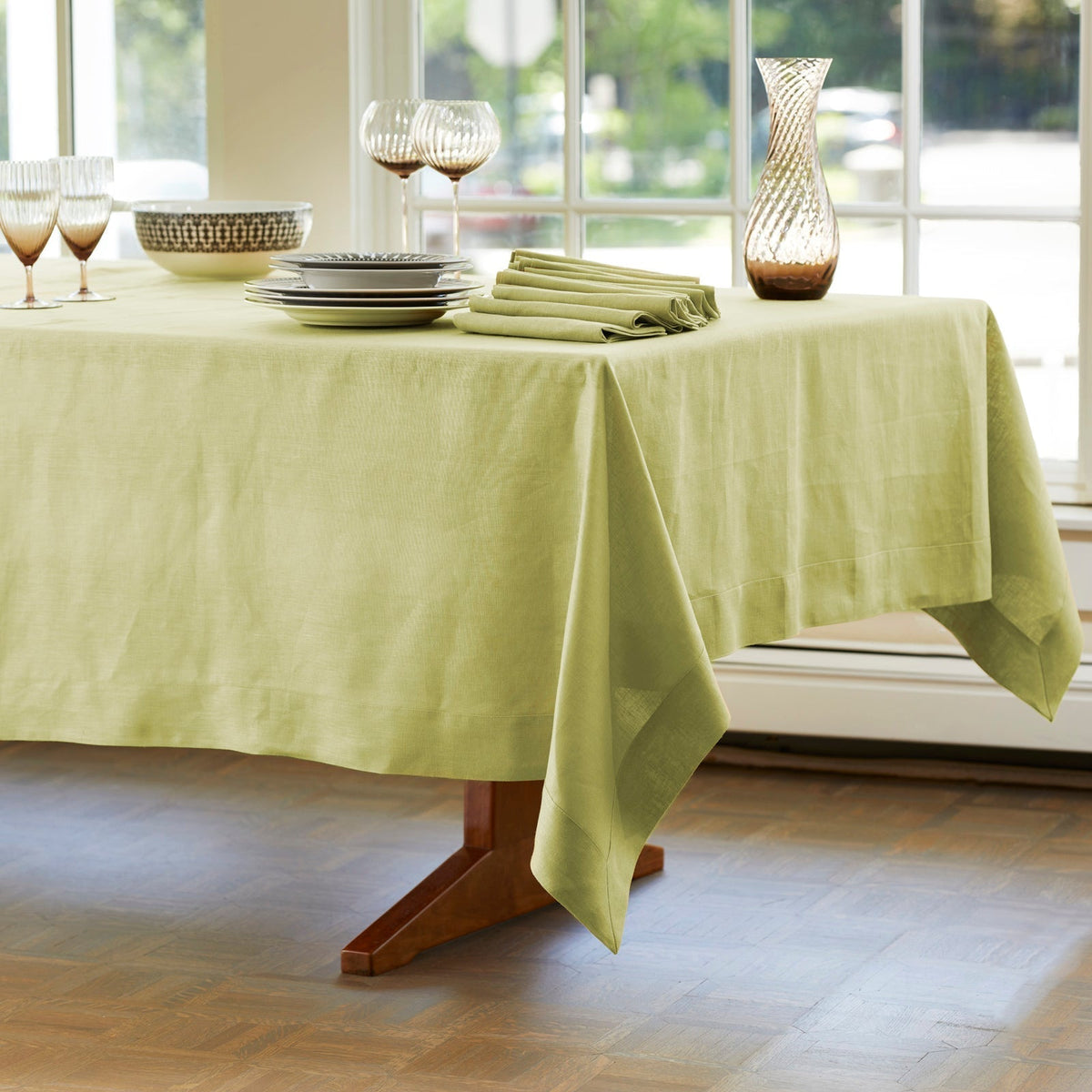 Casablanca Vegetable Serving Bowl