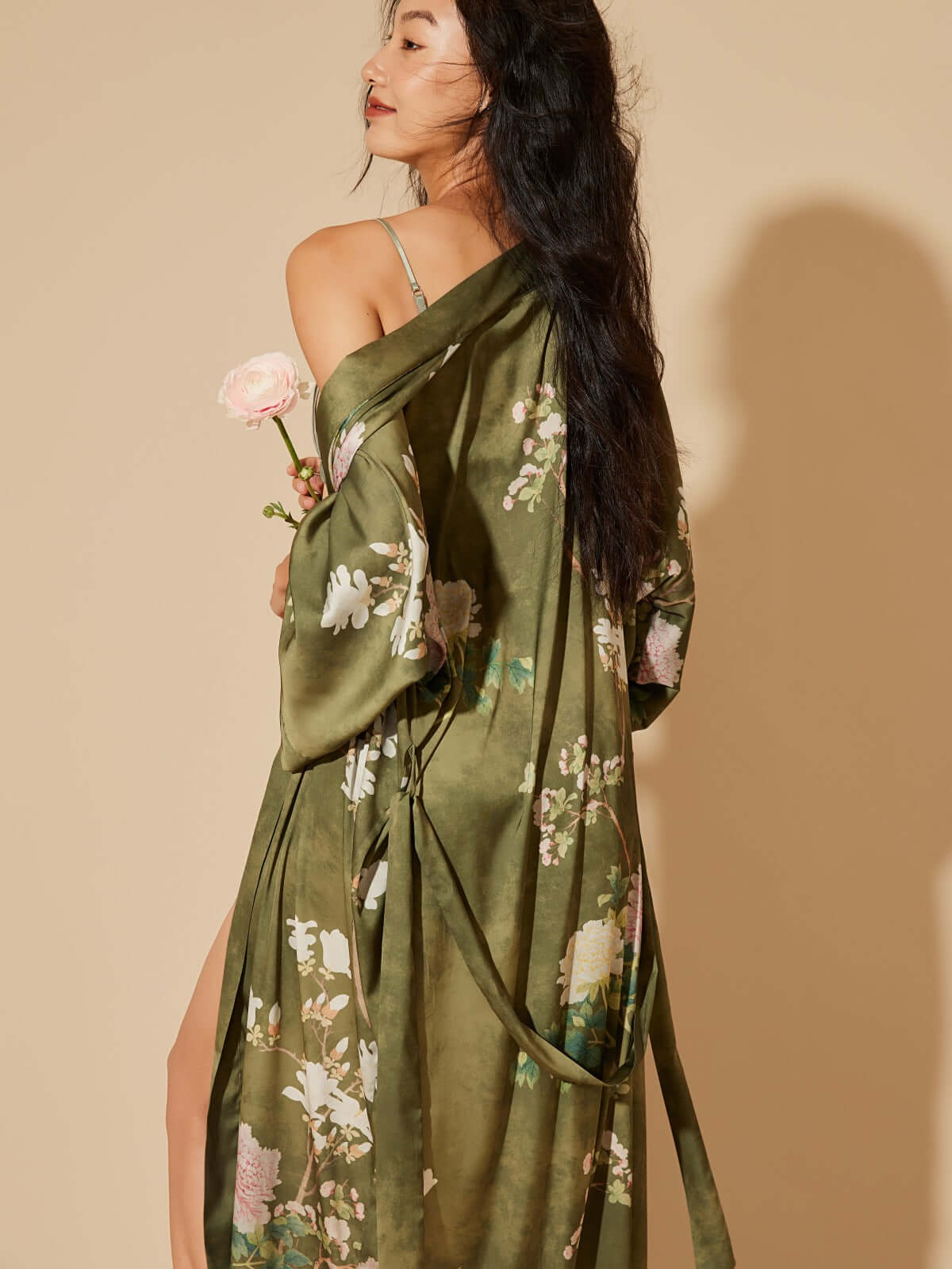 Luxury Asian-inspired Kimono Robe Accessory Giftbox 6-Pcs (Various Colors)