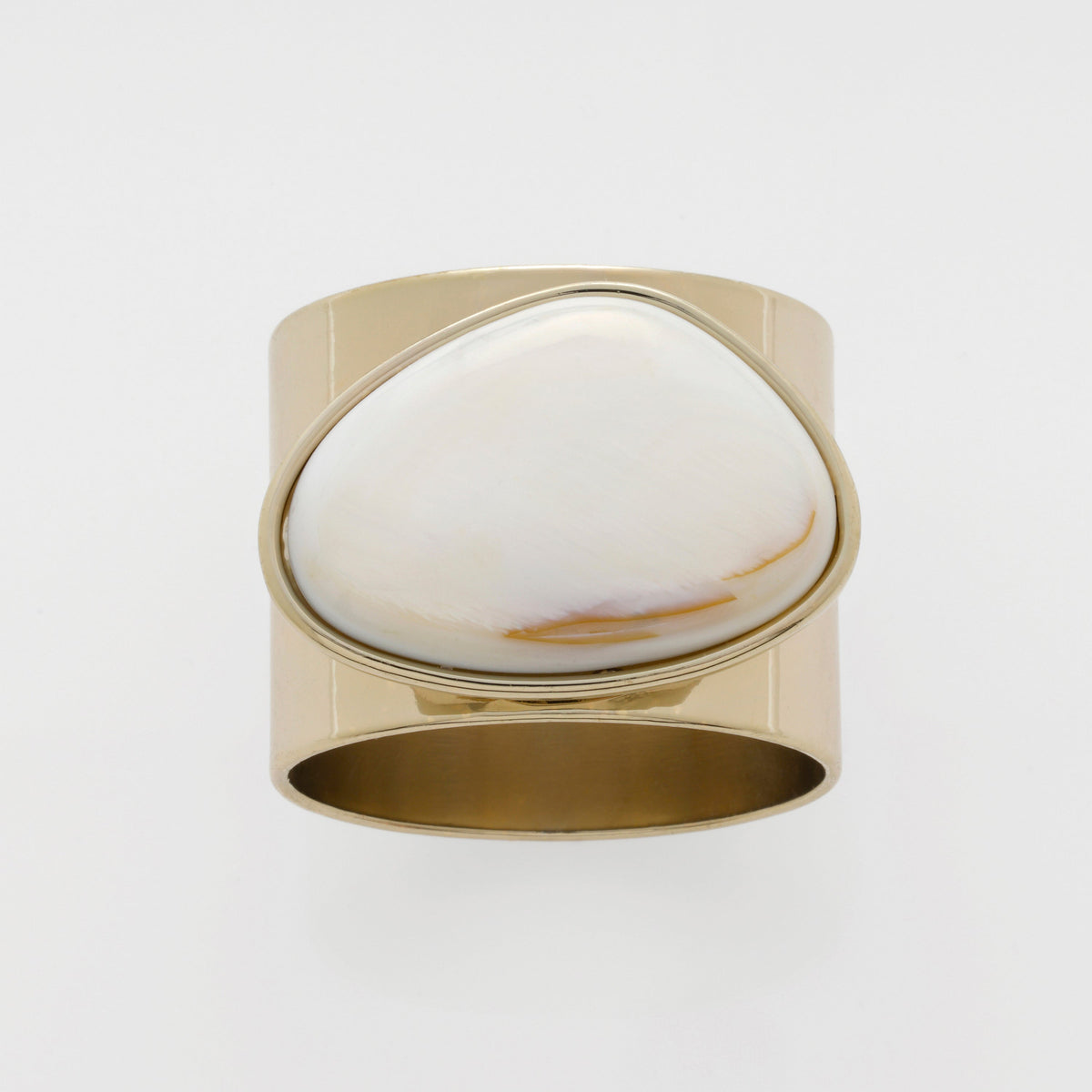 Gilt Edge Shell Napkin Rings – Mother of Pearl (Set of 2)