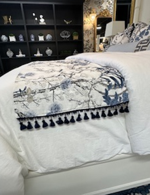 NH Mandeville Collection Bird & Tassel Bed Runner 90" x 20"