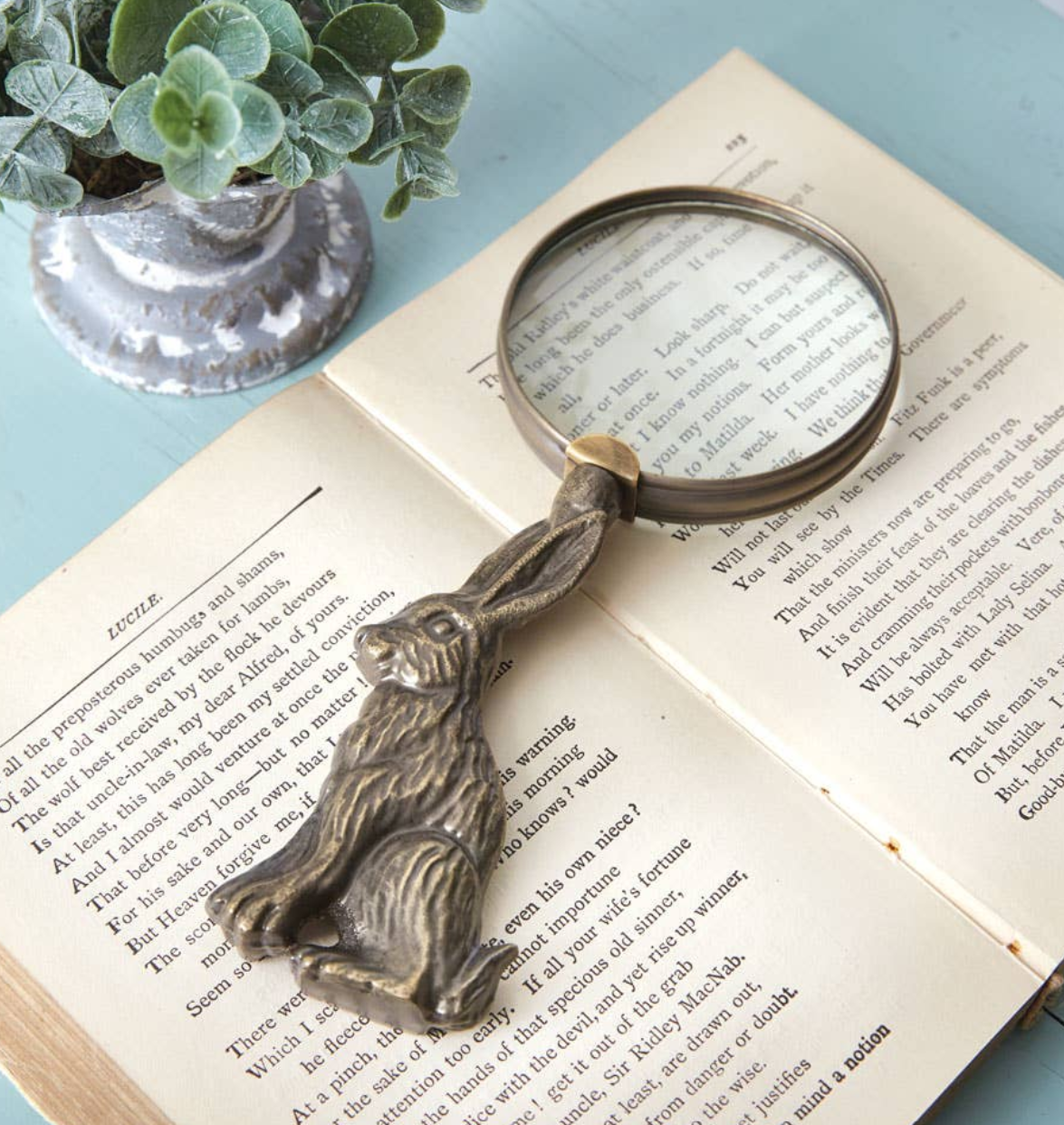 Hare Magnifying Glass – Antique Brass Finish