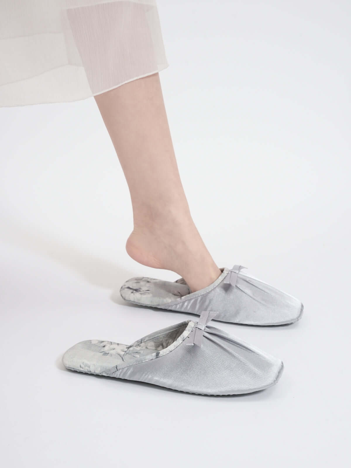 Ink Floral Print Slippers (Various Colors)