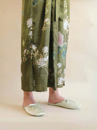 Ink Floral Print Slippers (Various Colors)