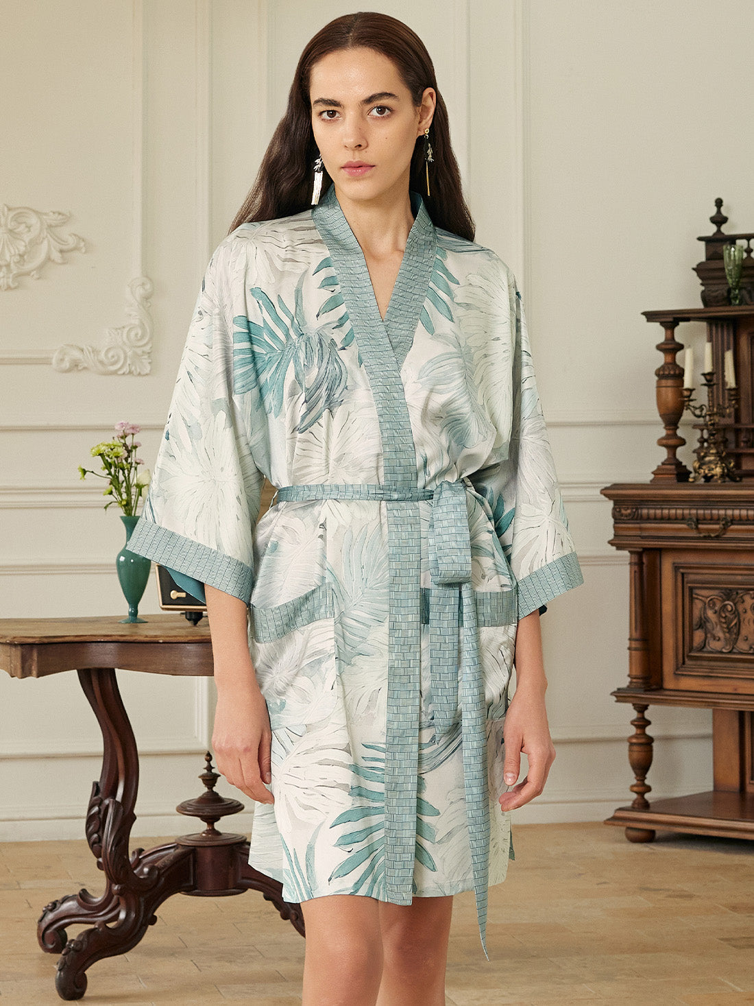 Tropical Palm Leaf Short Robe with Pockets – Noeka Home