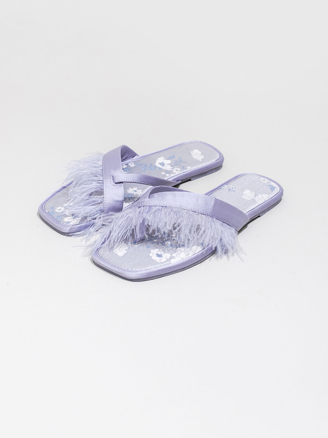 Elegant Summer Toe Ring Slippers (Various Colors)