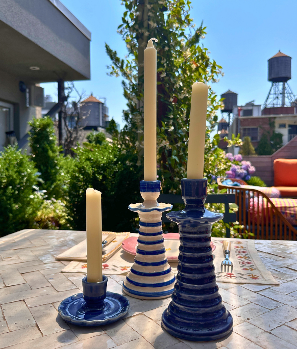 Frill Candleholder, Azul
