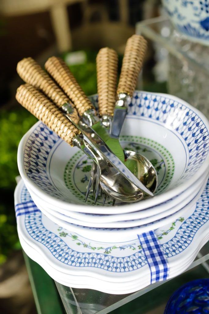 Basketweave Five Piece Flatware Set