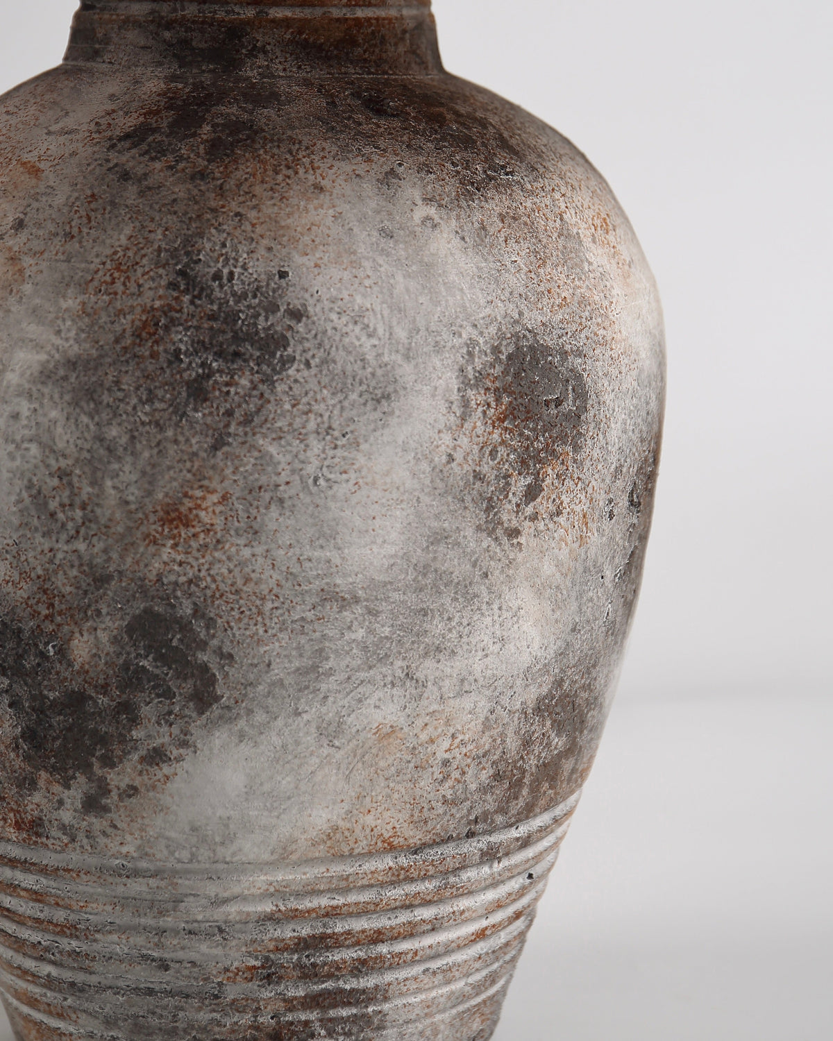 Sarah Dual-Function Table Lamp Vase - Dark Grey Brown 17.3"