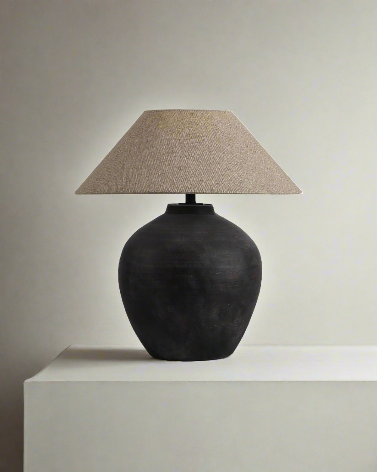 Zarita Minimalist Table Lamp - Black & Tan Textured 17.3" H