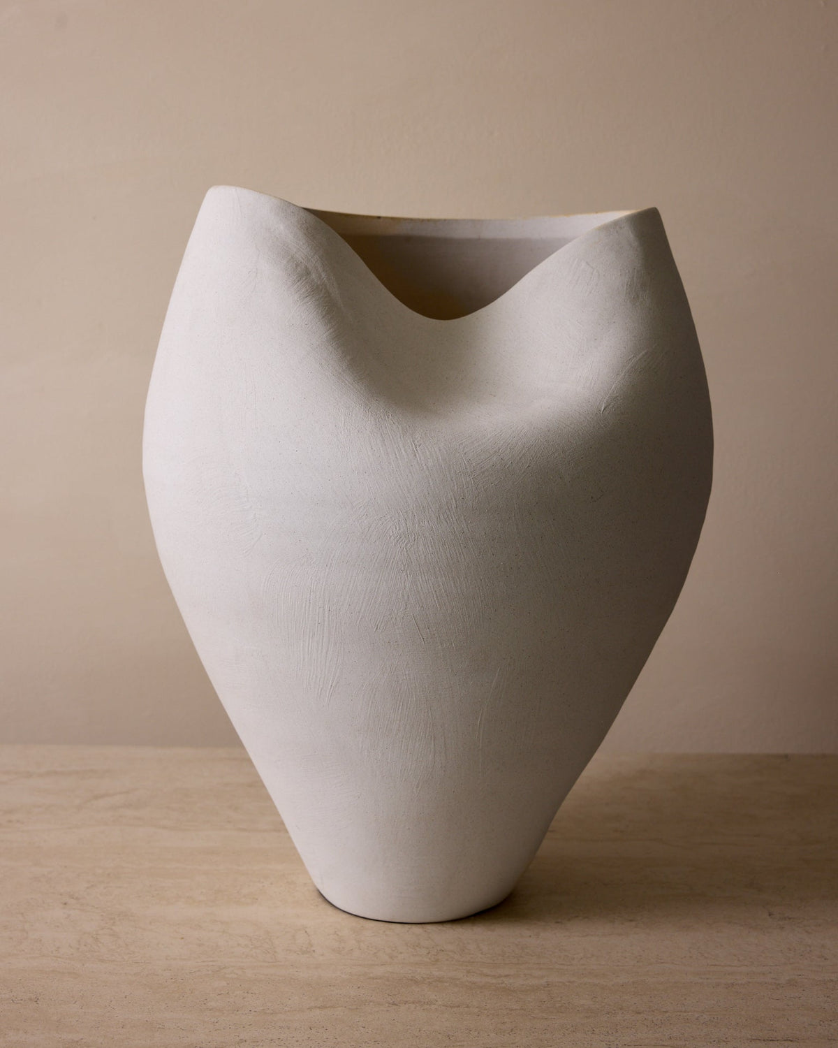 Delamo Ceramic Vase - 17" Large Decorative Vessel (2 Colors)