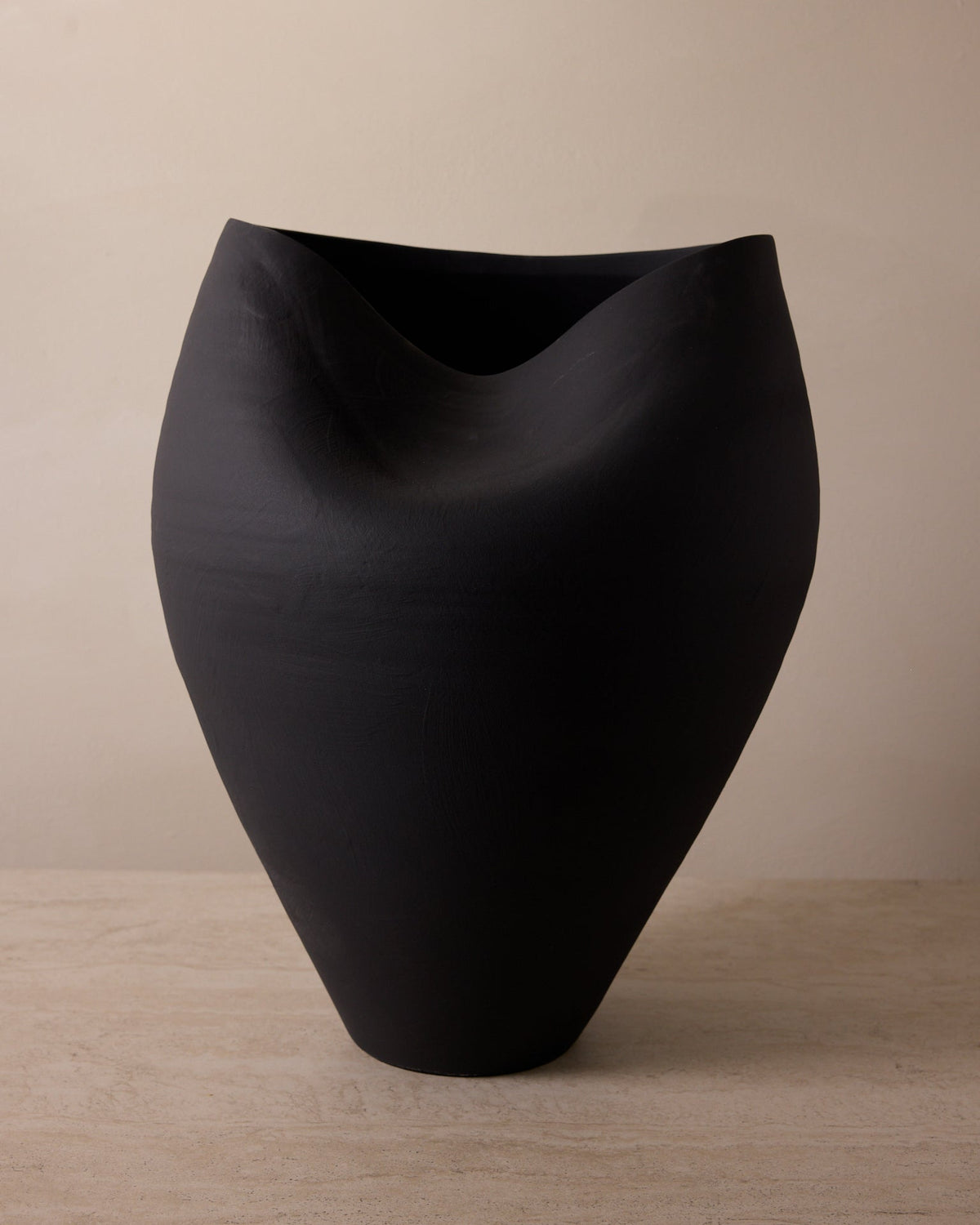 Delamo Ceramic Vase - 17" Large Decorative Vessel (2 Colors)