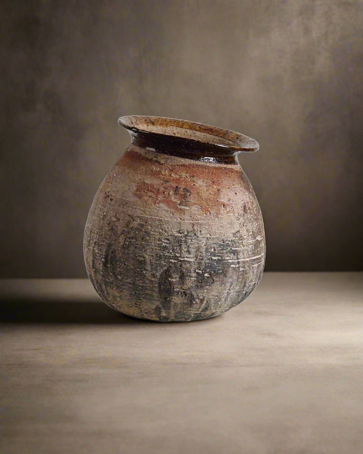 Durango Handcrafted Brown Rustic Vase - 9.4" x 10.2"