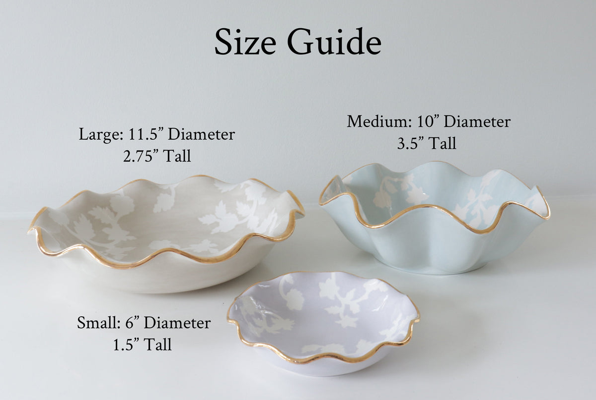 Chinoiserie Dreams Scalloped Bowls with 22K Gold Accent (Various Colors)