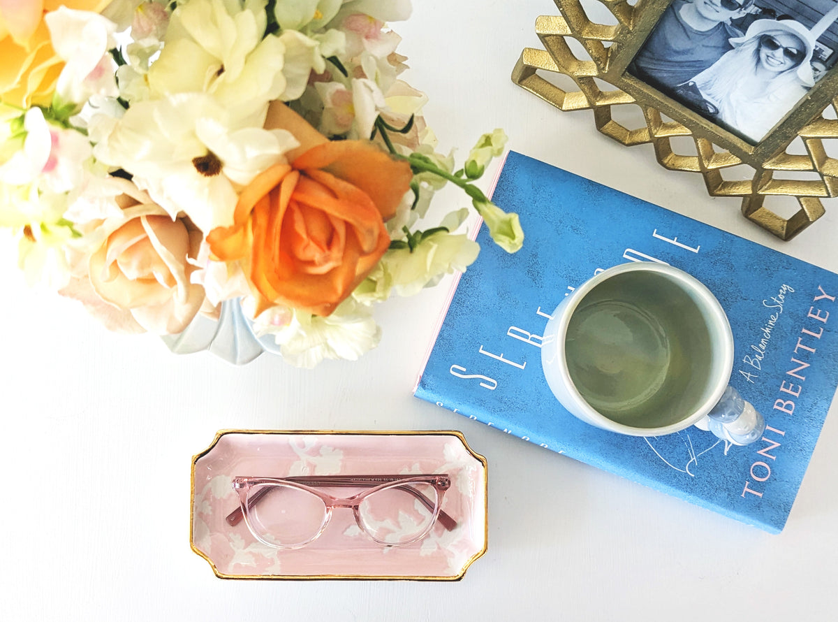 Chinoiserie Dreams Trays with Gold Accent (Various Sizes & Colors)